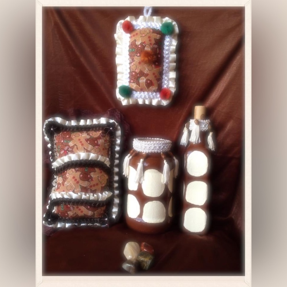 Hand Crafted Gingerbread Pillows &Upcycled Glass Jar &Bottle Set Heavenly Warmth - Picture 3 of 11
